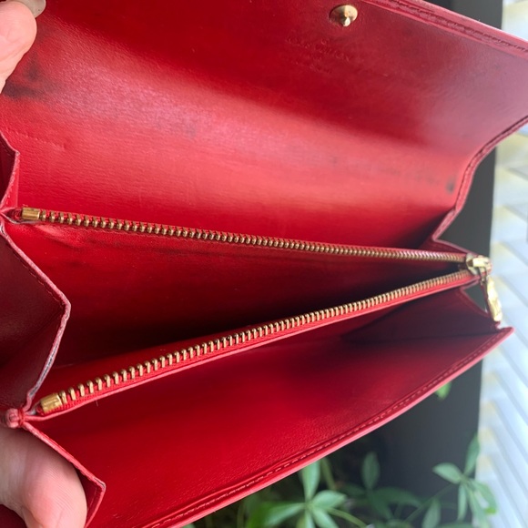 Louis Vuitton red Epi leather wallet - Picture 7 of 16
